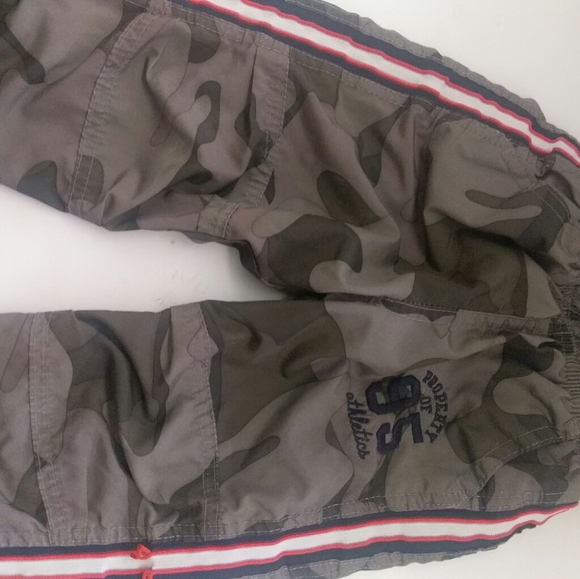 4 pieces 2t - Picture 2 of 5